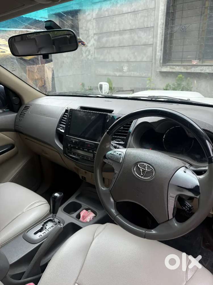 1111 Vvip Number 
Toyota Fortuner 2012