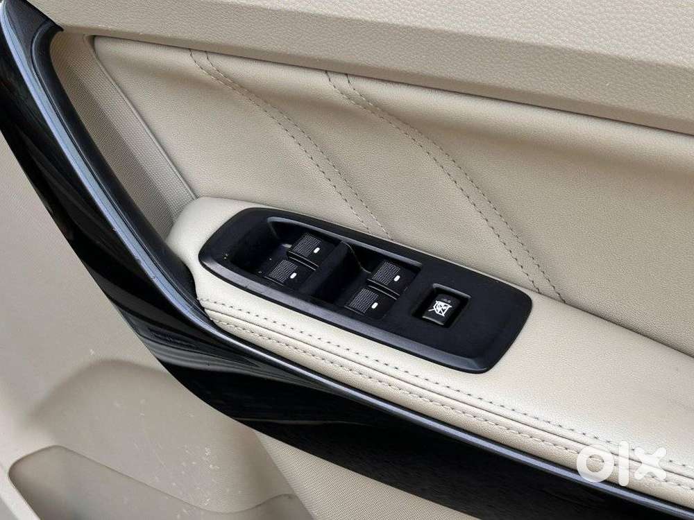 Ford Endeavour 2.2 Titanium At 4x2, 2019, Diesel