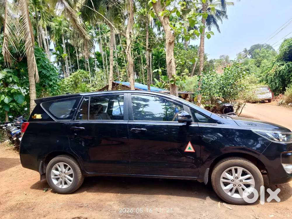 Toyota Innova Crysta 2023 Gx 7 Str