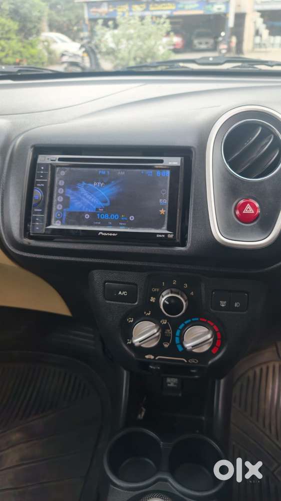 Honda Mobilio 1.5 E I-vtec Mt, 2014, Petrol