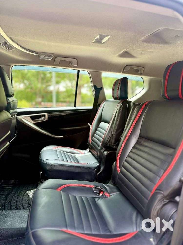 Toyota Innova Crysta 2.4 V 7 Str, 2022, Diesel