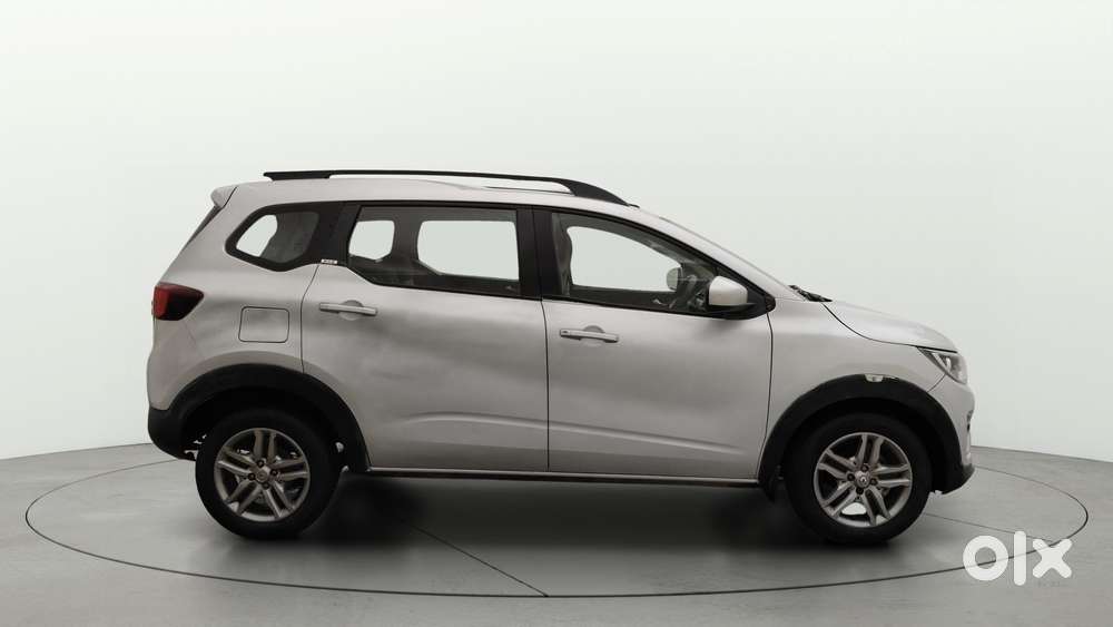 Renault Triber Rxz, 2021, Petrol