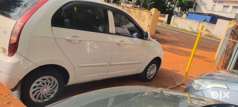 Tata Indica Vista 2008-2013 Aura 1.3 Quadrajet (abs) Bs Iv, 2013, Pe..