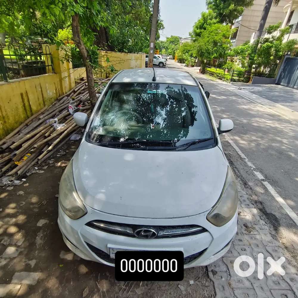 Hyundai I10 Magna 2012 Cng