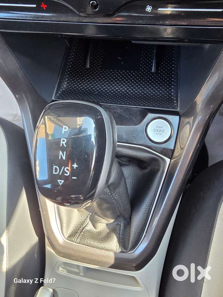 Volkswagen Taigun 1.0 Tsi Topline At, 2023, Petrol