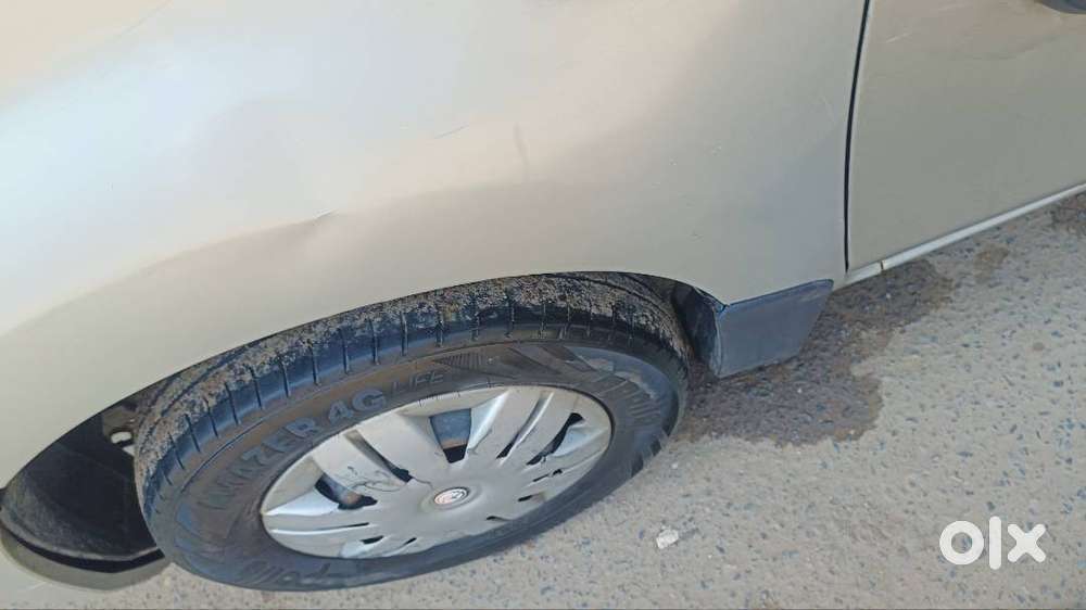Single Hand Driven,good Condition,cng Fitting,