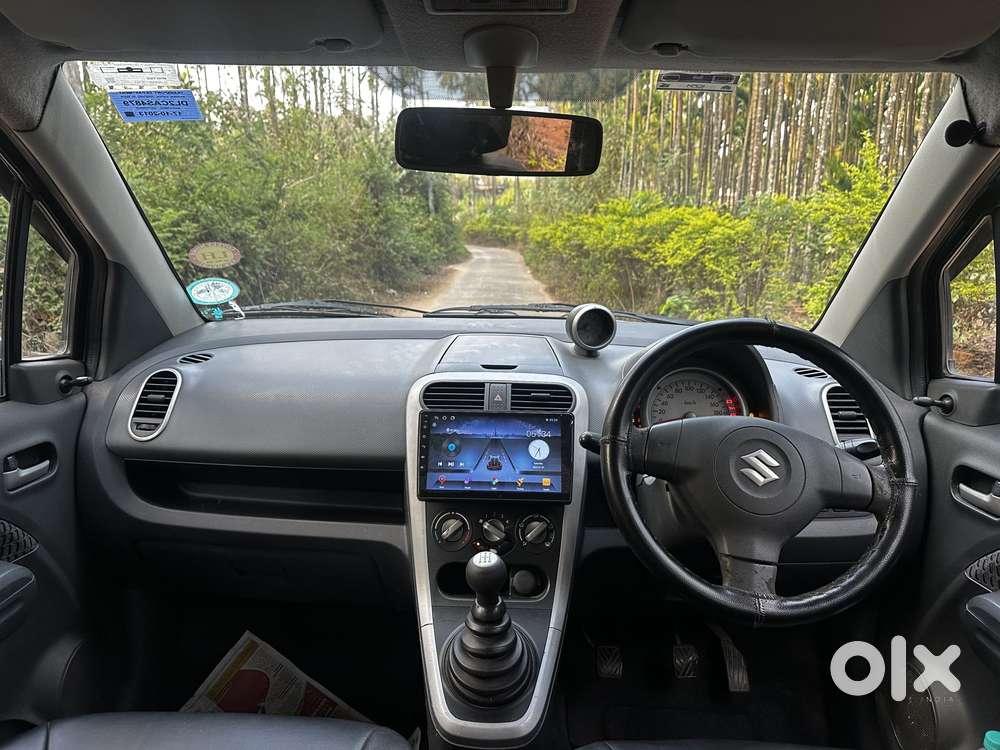 Maruti Suzuki Ritz Vxi, 2013, Petrol