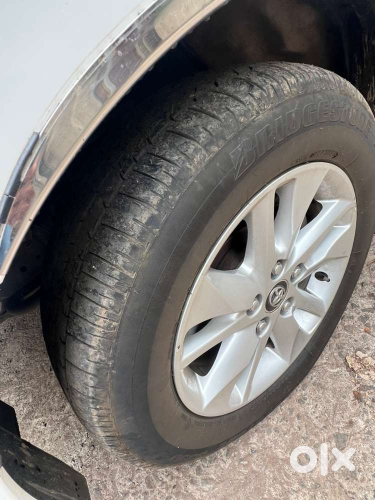 Toyota Innova Crysta 2017