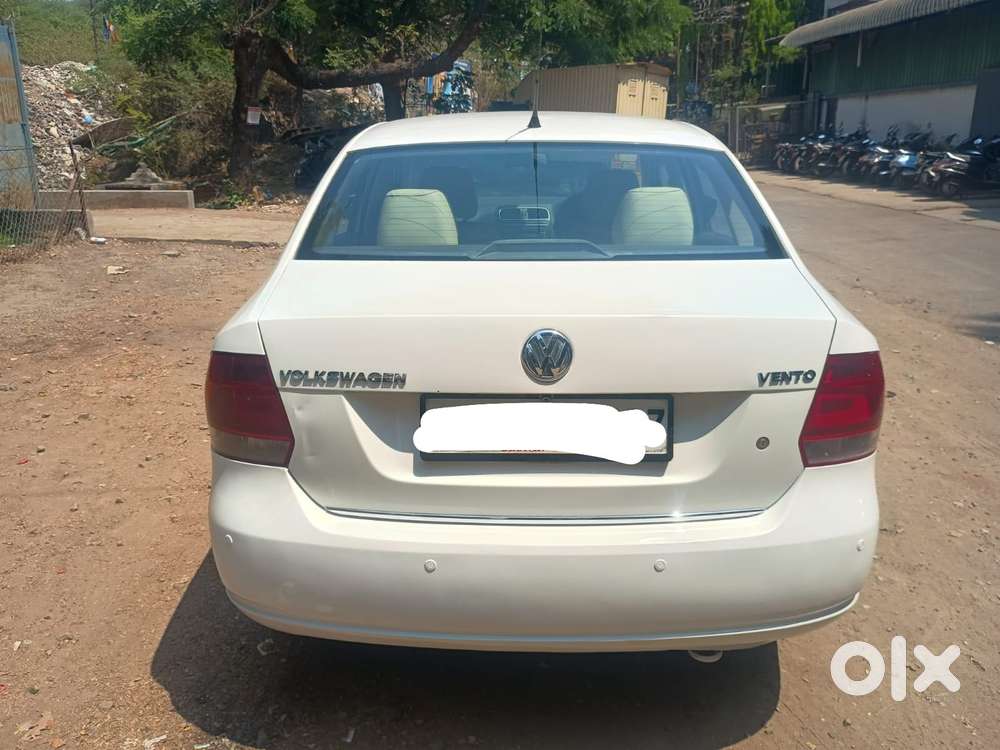 Volkswagen Vento 1.6 Highline, 2011, Petrol