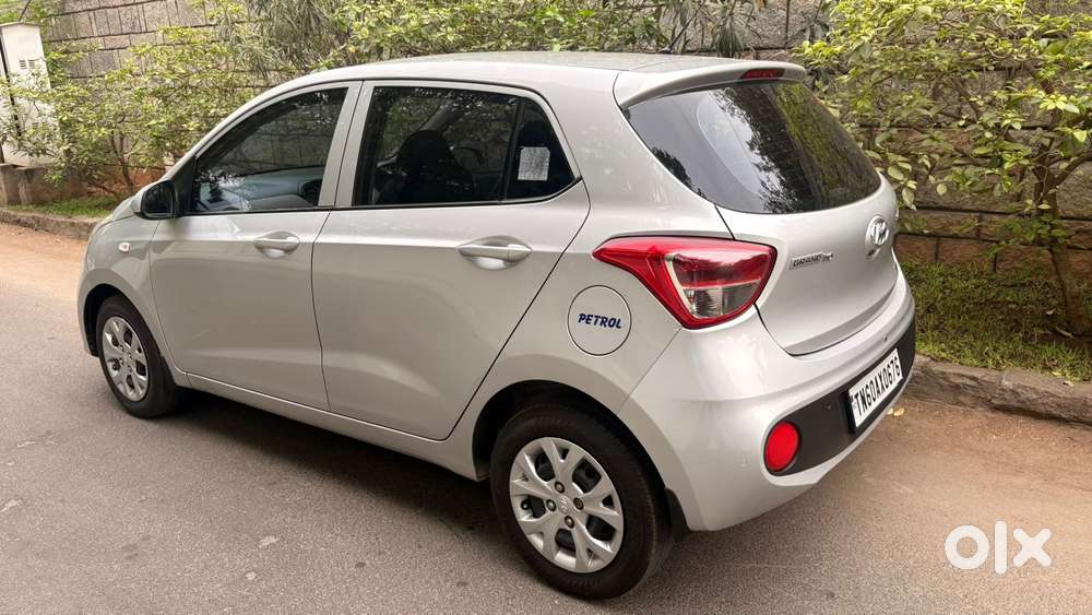 Hyundai Grand I10 2016-2017 Sportz Celebration Edition, 2017, Petrol