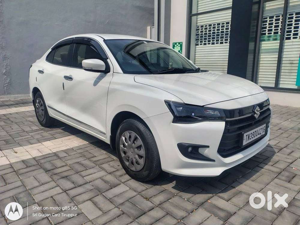 Maruti Suzuki Swift Dzire Vxi(o) Amt, 2025, Petrol