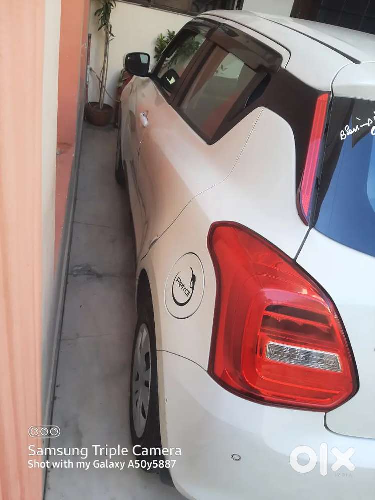 Maruti Suzuki Swift Vxi 2021