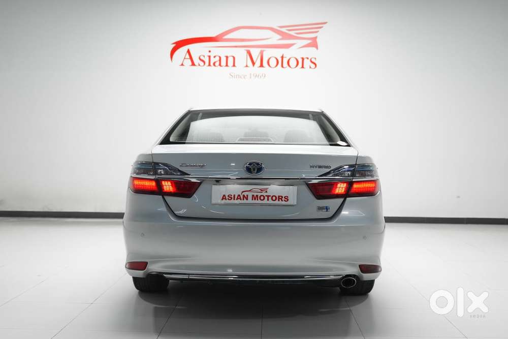 Toyota Camry 2.5 Hybrid, 2016, Petrol