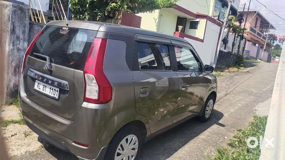 A Well-maintained Wagonr For Urgent Sale.