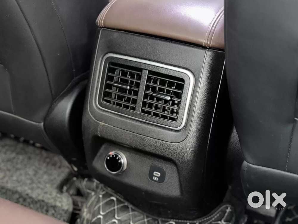 Mahindra Scorpio-n 2.0 Z8 L Petrol At 7 Str, 2023, Petrol