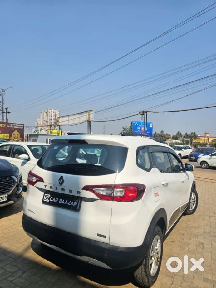 Renault Triber Rxt, 2020, Petrol