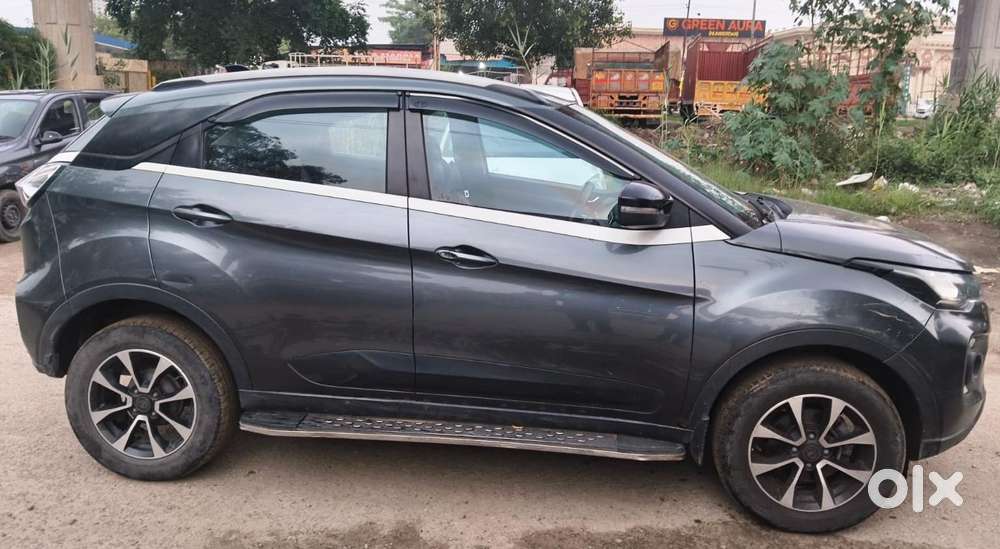 Tata Nexon 1.2 Revotron Xza Plus (o) Amt, 2020, Petrol