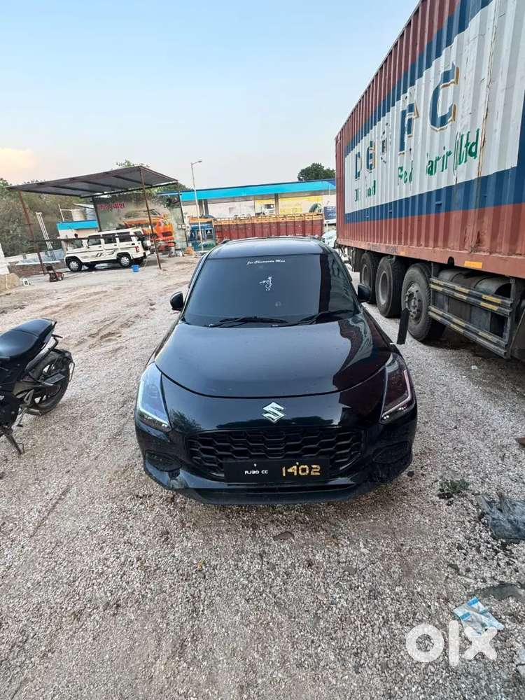 Maruti Swift Lxi 2025
