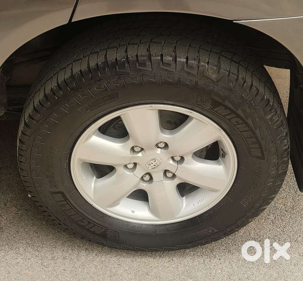 Toyota Fortuner 3.0 4x4 Manual, 2010, Diesel