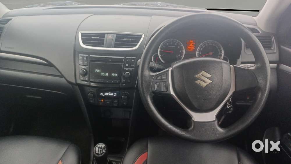 Maruti Suzuki Swift Zxi, 2013, Petrol