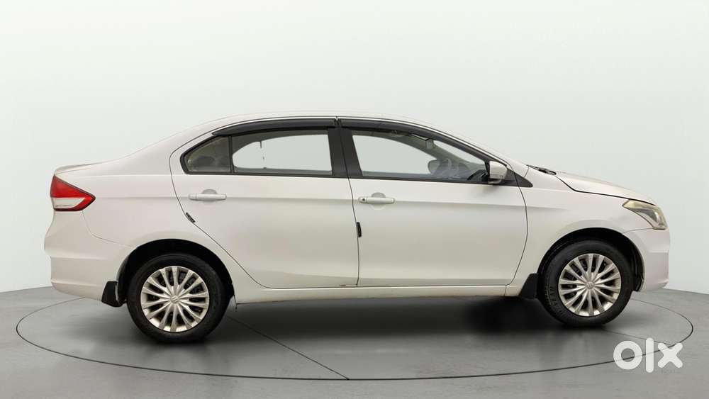 Maruti Suzuki Ciaz 2014-2017 Vxi Plus, 2016, Petrol