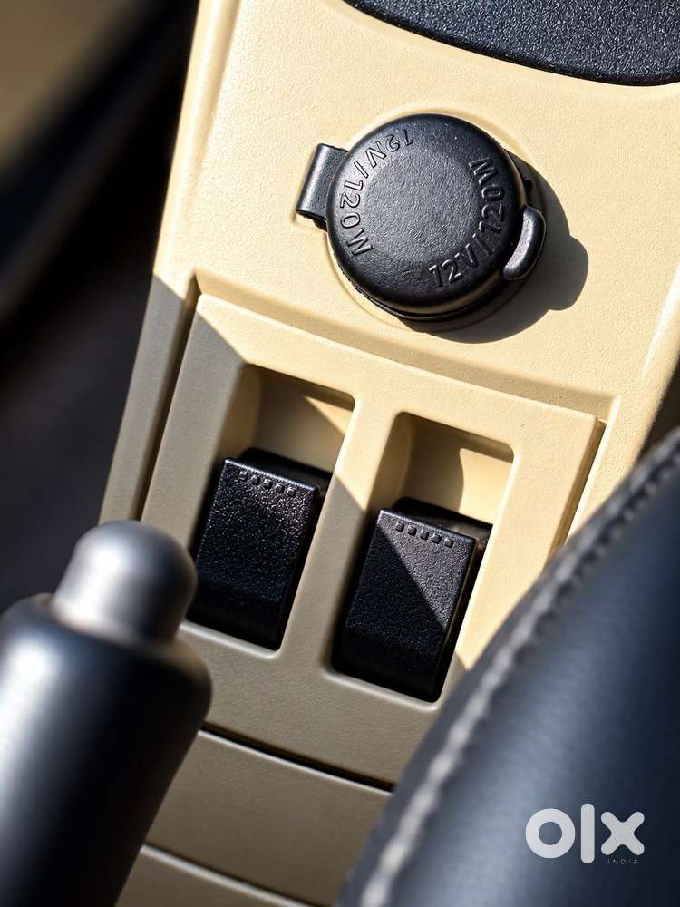 Maruti Suzuki Alto K10 1.0 Vxi Amt, 2017, Petrol