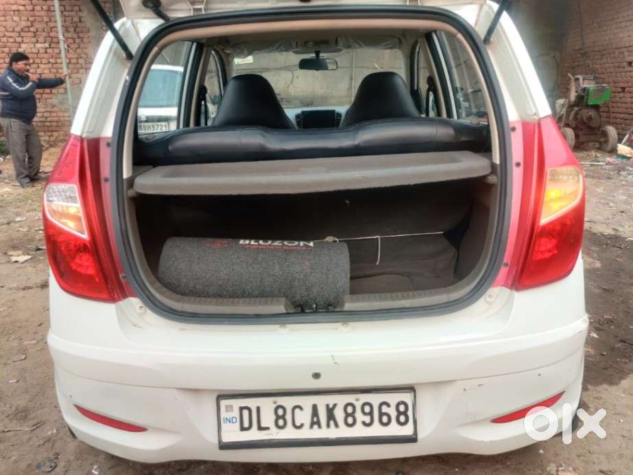 Hyundai I10 Sportz, 2015, Petrol