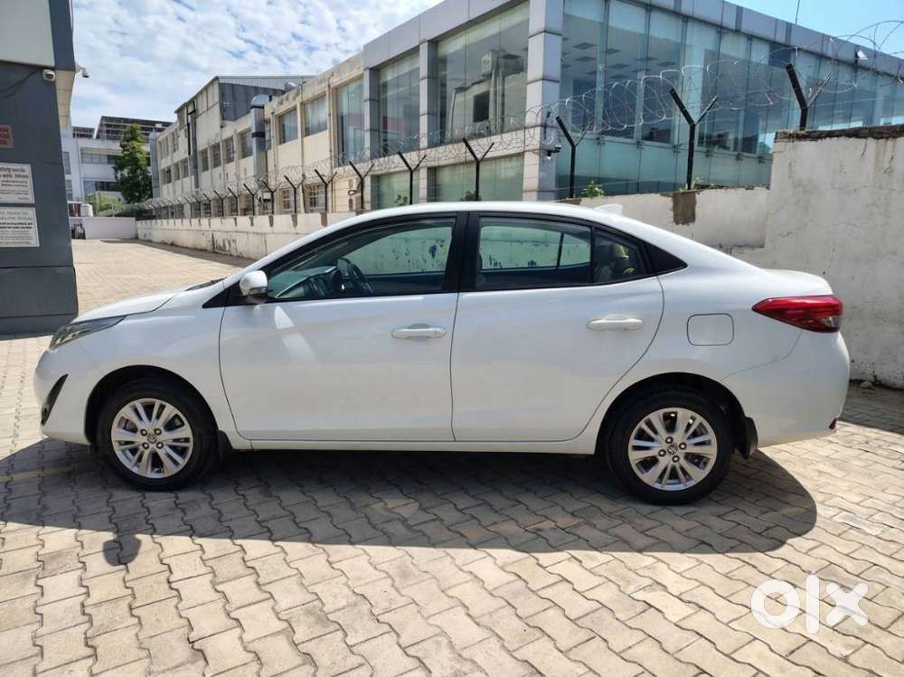 Toyota Yaris V, 2018, Petrol