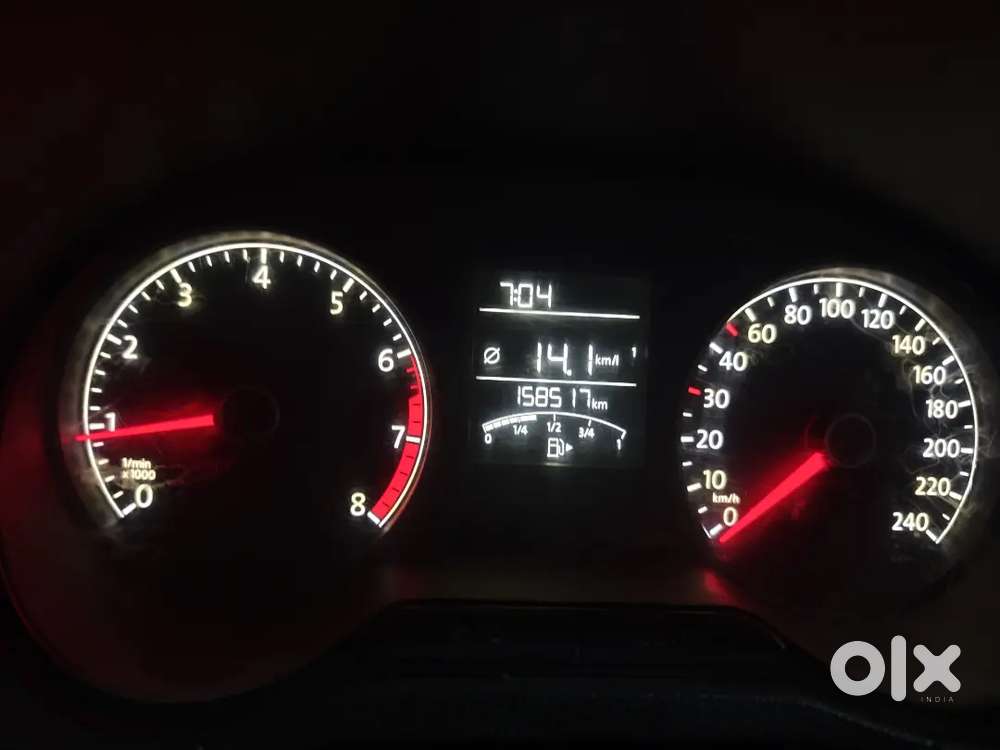 Volkswagen Ameo 2016 Petrol | Full Insurance Cover | Led Lights