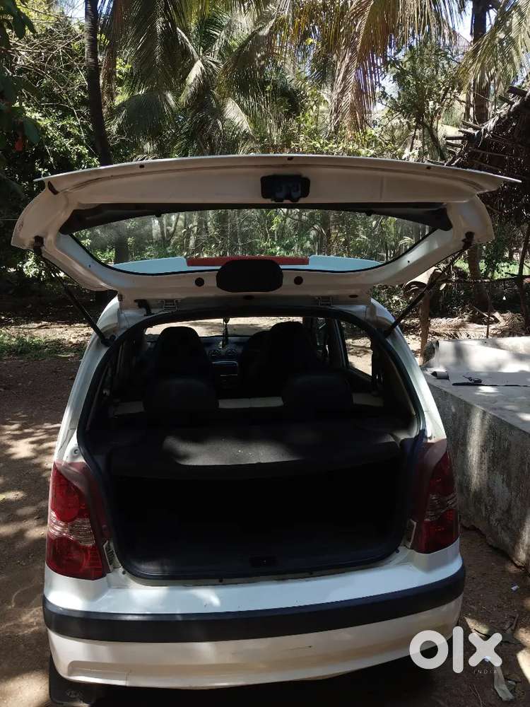 Hyundai Santro Xing 2010 With 113000 Km