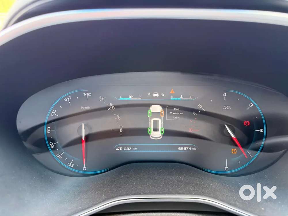 Mg Hector Plus 2021 Petrol Well Maintained