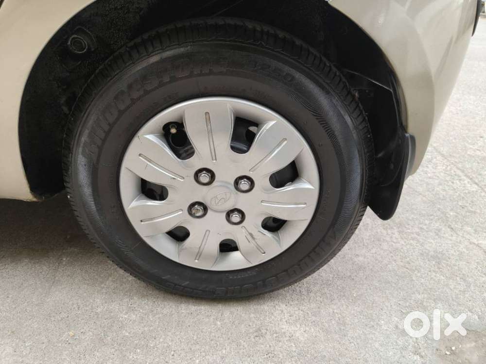 Hyundai I10 Sportz 1.2 At, 2010, Petrol
