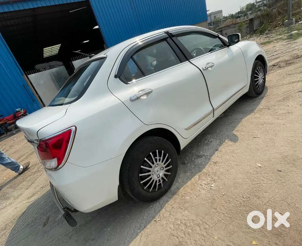 Maruti Suzuki Dzire 2024 Urgent Sell