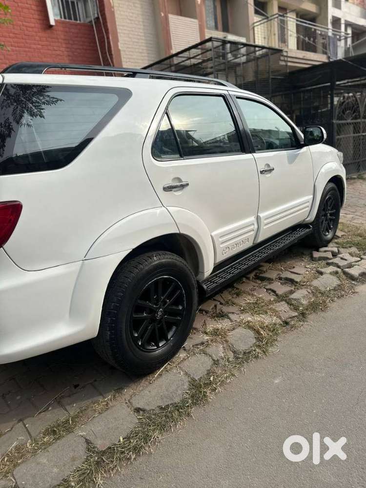 Toyota Fortuner 4x4 Mt 2.8 Diesel, 2012, Diesel