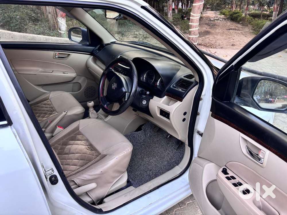 Maruti Suzuki Swift Dzire Vdi Optional, 2015, Diesel