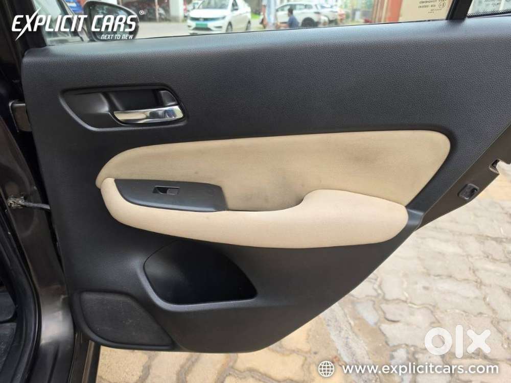 Honda City, 2022, Petrol
