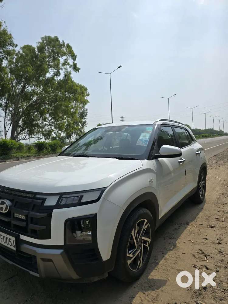 2025 Creta Base Manual Diesel  1st Owner  54,000 Km  2 Lakhs Acces.