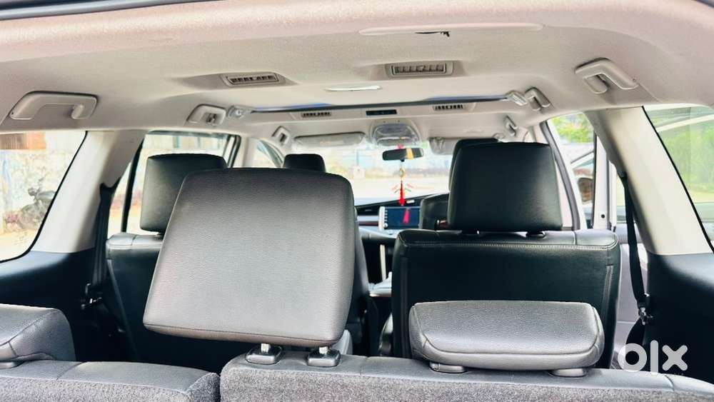 Toyota Innova Crysta Diesel 71000 Km Driven