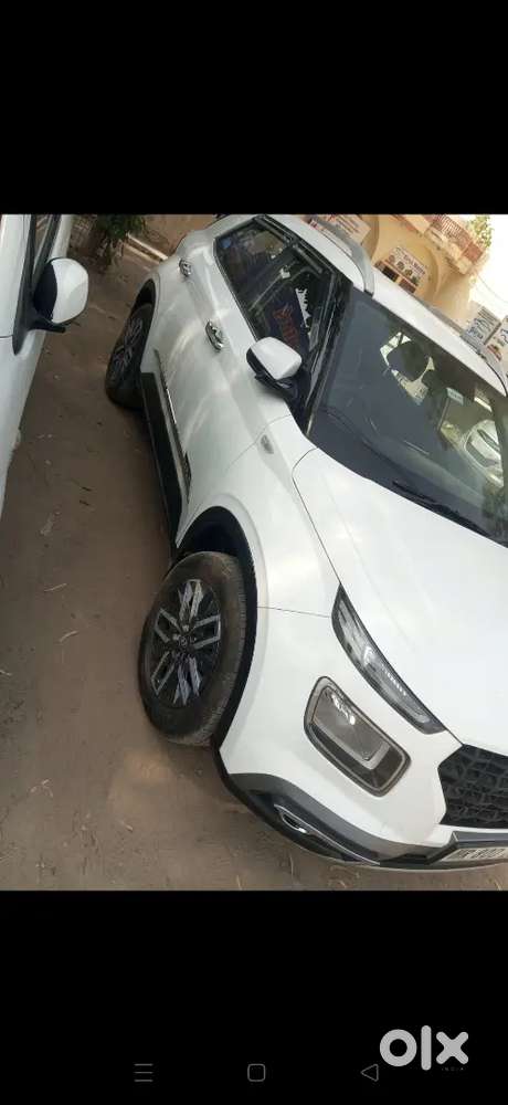 Hyundai Venue Plus 2020, Bs6 Good Condition