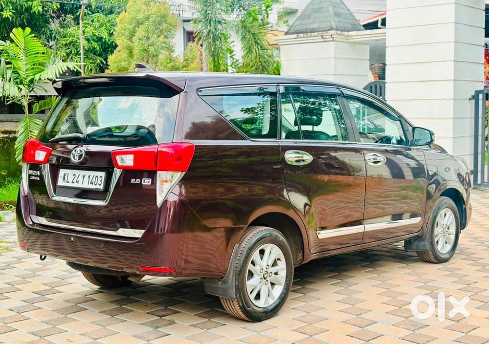 Toyota Innova Crysta Diesel 2016