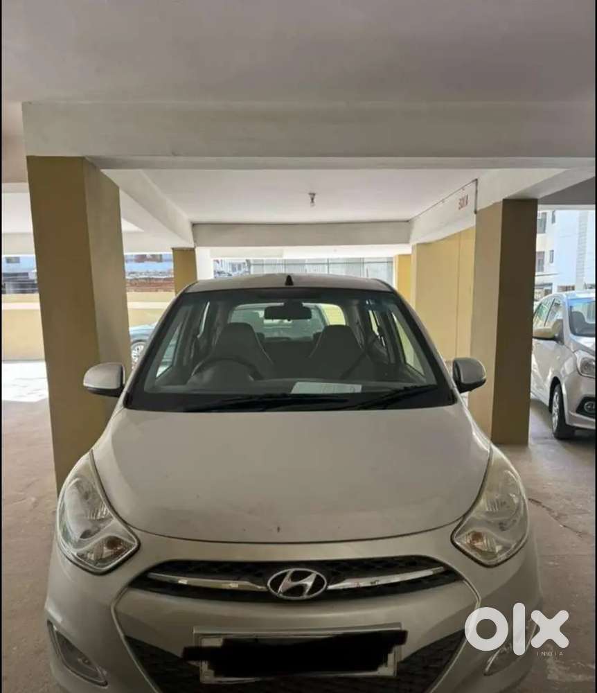 Hyundai I10 2013 Petrol 68000 Km Driven