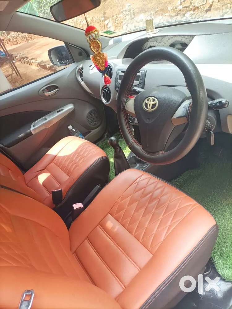 Toyota Etios 2011 Petrol Good Condition, Company Service