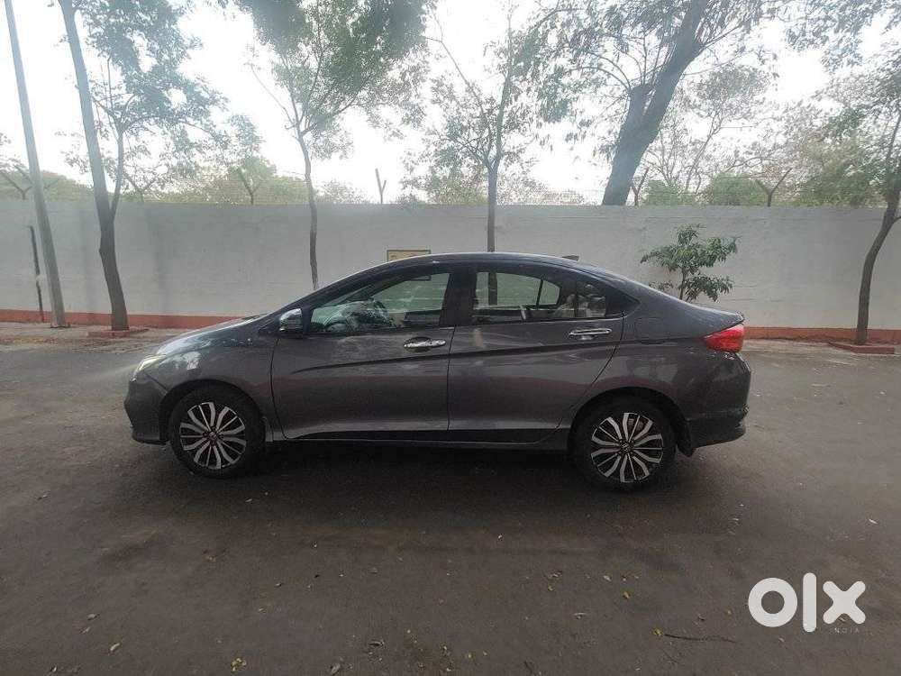 Honda City V At Sunroof, 2018, Petrol