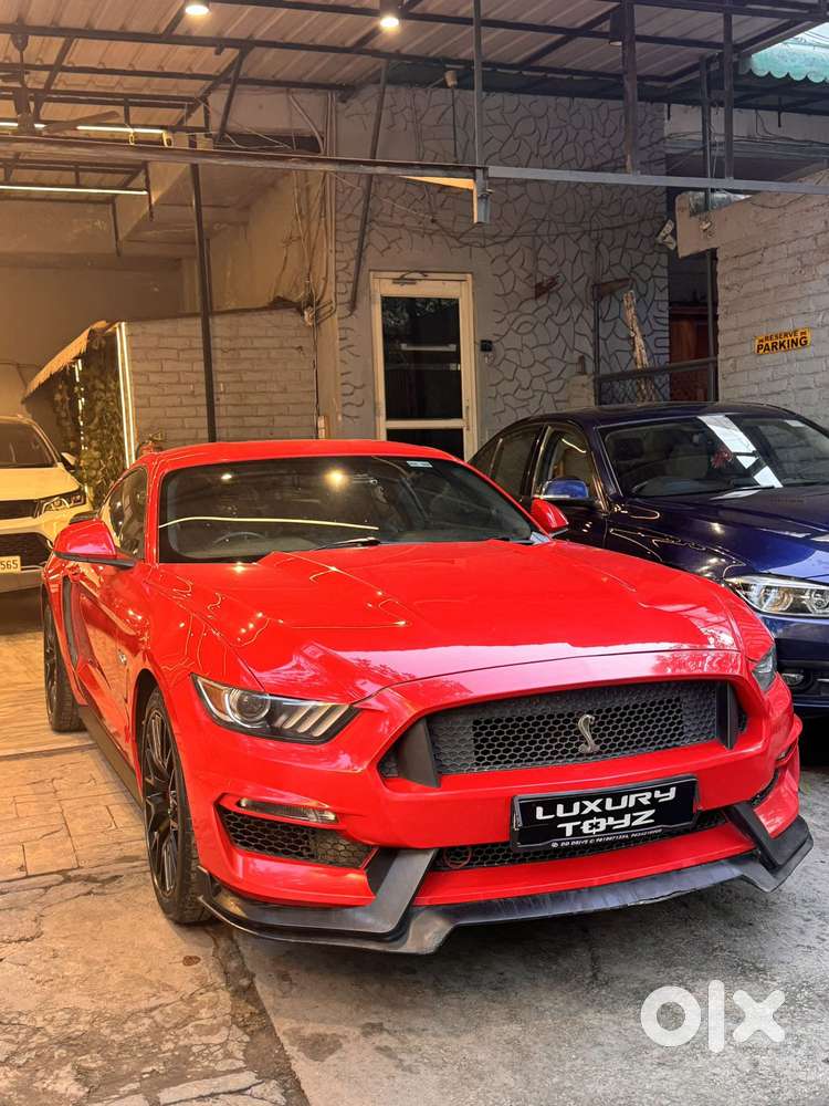 Ford Mustang V8, 2019, Petrol