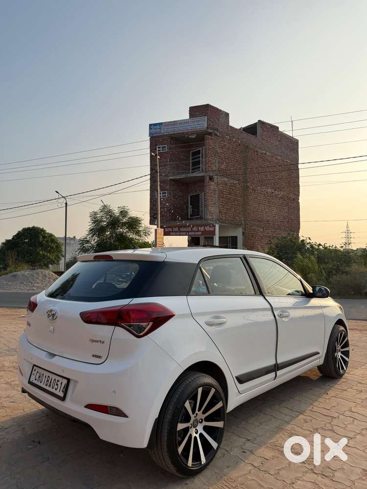 Hyundai I20 Petrol Spotz, 2015, Petrol