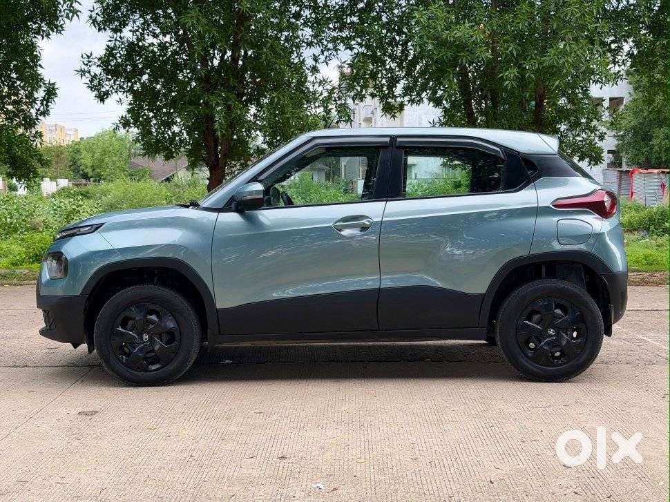 Tata Punch Adventure Amt, 2022, Petrol