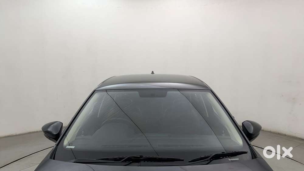 Skoda Slavia Ambition 1.0l Tsi At, 2022, Petrol