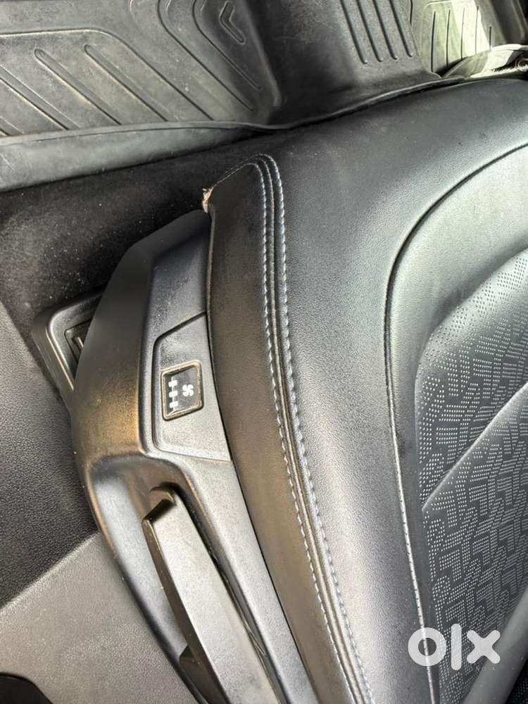 Tata Car Diesel 2023 Automatic 6 Seater