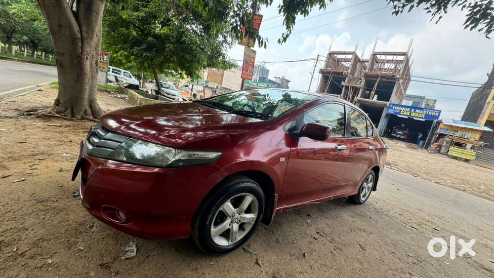 Honda City Hybrid 2013