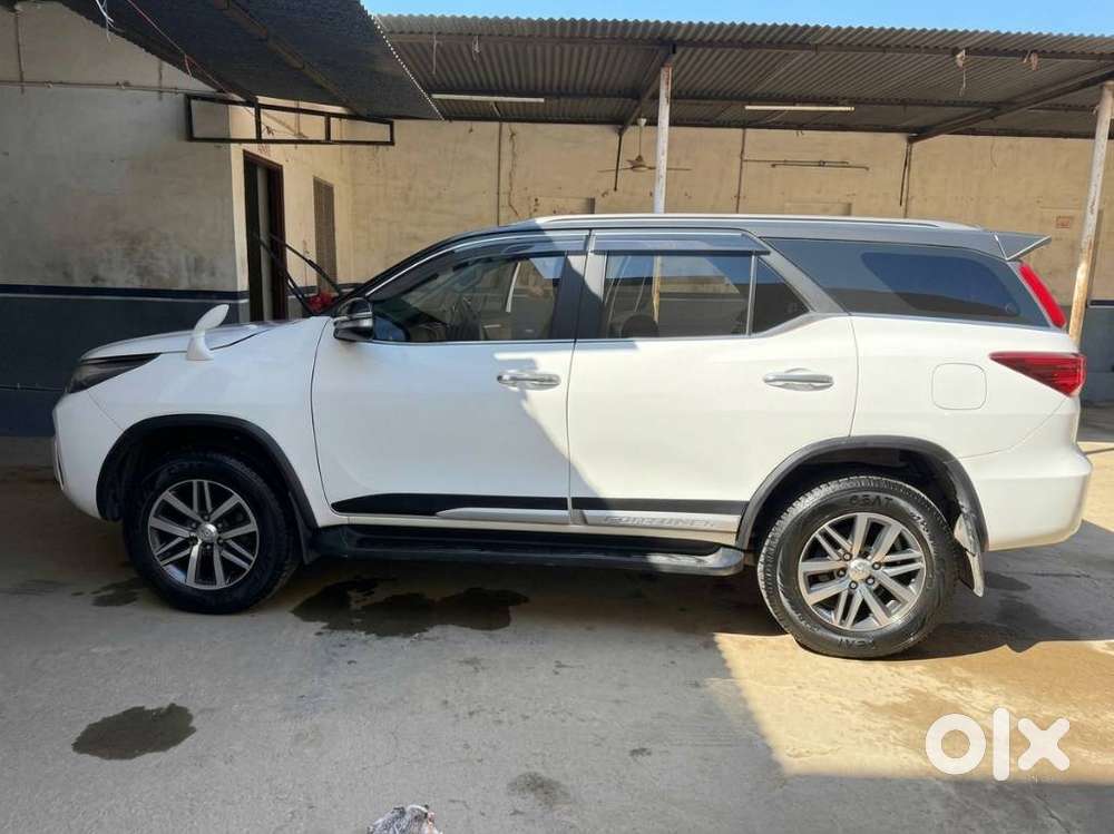 Toyota Fortuner 4x4 At, 2017, Diesel